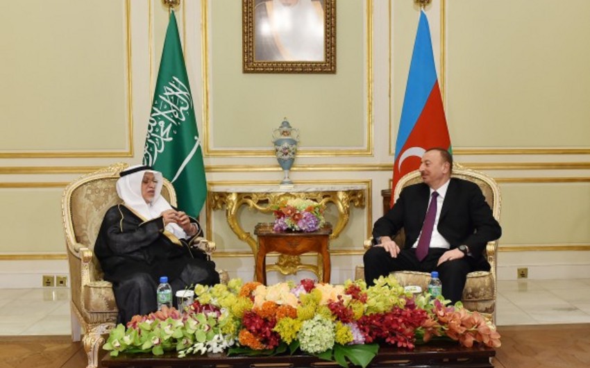 ​Ильхам Алиев встретился с председателем Совета торговых палат Королевства Саудовская Аравия