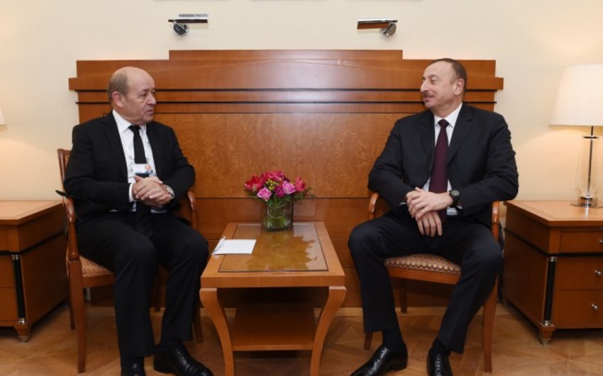 Ilham Aliyev met with French Defence Minister Jean-Yves Le Drian