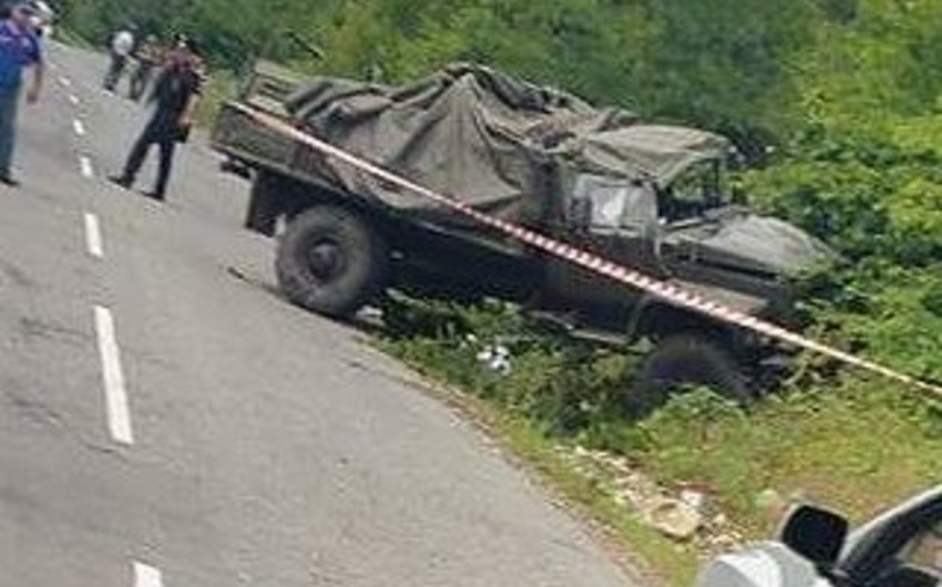 Ermənistanda hərbi yük maşını aşıb, 15 hərbçi yaralanıb