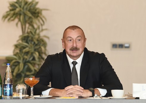 Президент: Болгария и Азербайджан находятся в тесном контакте как две дружественные  страны