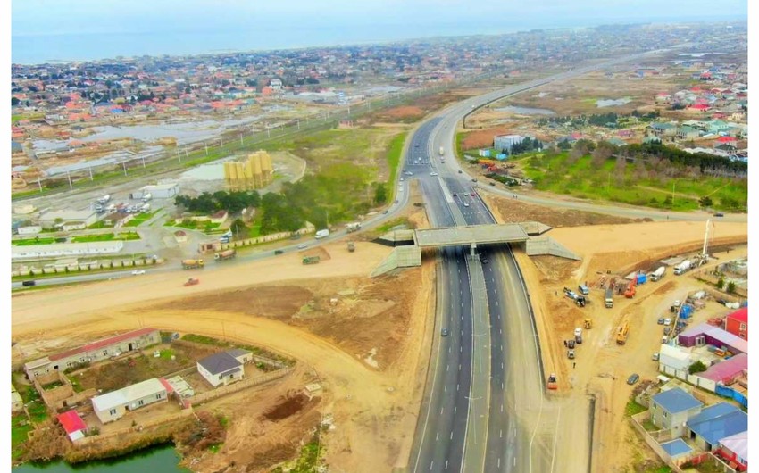 Bakının Kürdəxanı qəsəbəsində yeni yol qovşağı inşa edilir