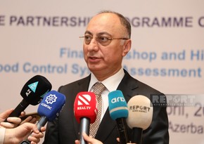 Гошгар Тахмазли: В Азербайджане приостановлена деятельность 4 продовольственных рынков