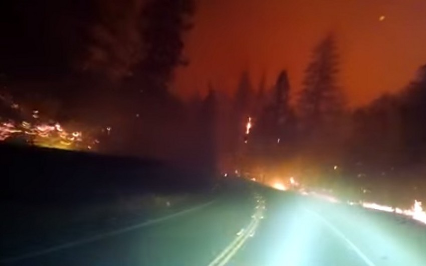 ​Огненная стихия в Калифорнии уничтожила более тысячи домов - ВИДЕО