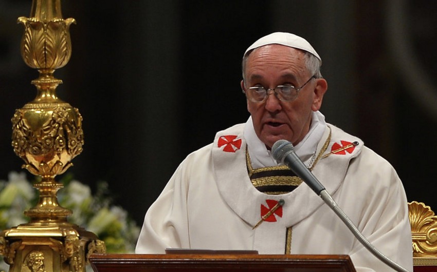 ​Папа Римский назвал теракт в нигерийской мечети преступлением против Бога