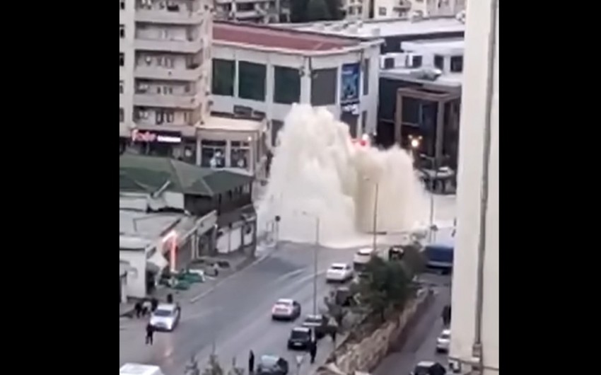 Азерсу: Устранены последствия аварии на магистральном водопроводе в Баку