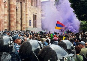 В Армении проходят массовые задержания в связи с протестами