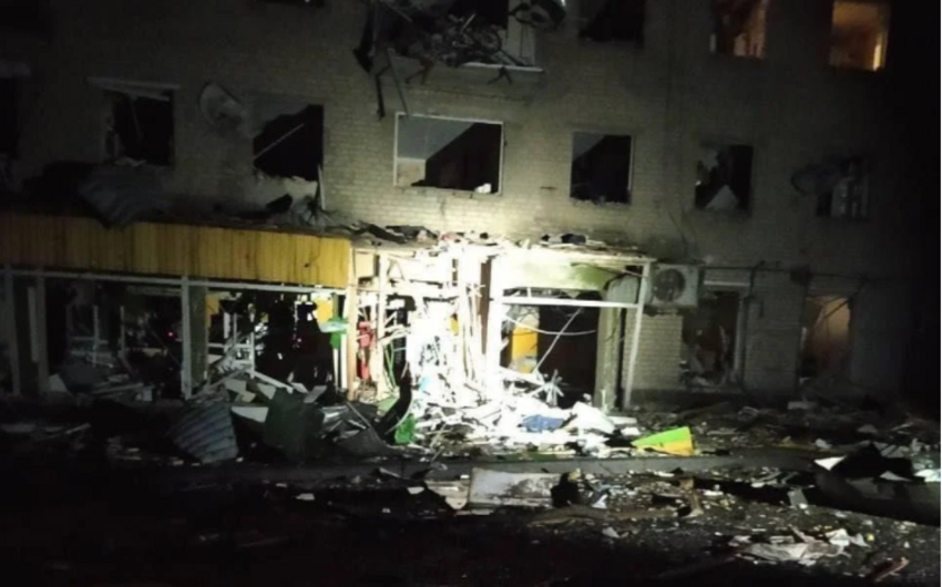 Rusiya İzyum şəhərini bombalayıb, uşaqlar da daxil olmaqla bir neçə nəfər ölüb