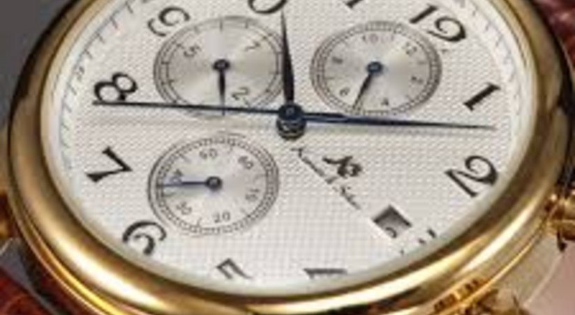Юбилейные часы сбербанка. Часы Сбербанк наручные. Часы Сбербанк наручные мужские. Часы Сбербанк 160 лет. Часы Сбербанк наручные в виде 5 рублей.