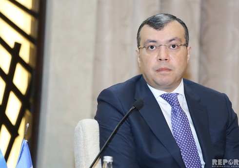 Министр: Число получателей соцвыплат в Азербайджане выросло на 160 тыс.