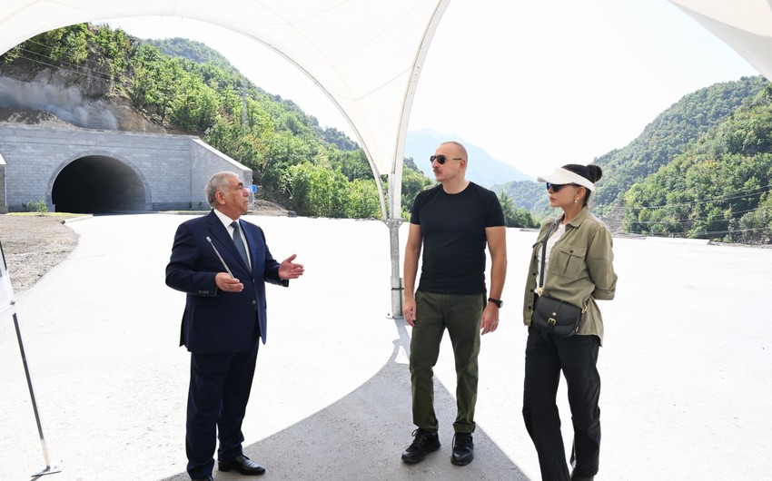 President visits construction site of 4th tunnel and a 15.2-kilometer section of Toghanaly-Kalbajar-Istisu highway