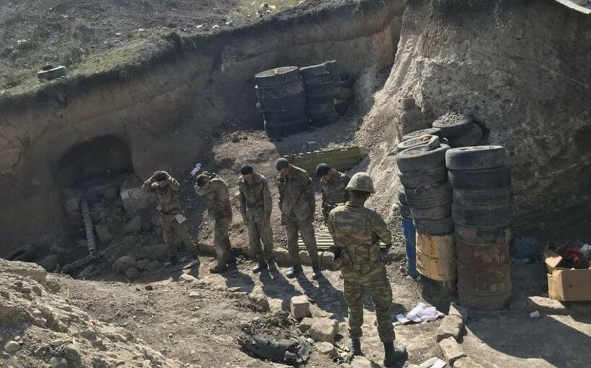 Azerbaijan handed over 100 prisoners of war to Armenia after Karabakh conflict