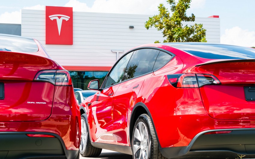 Tesla to sell up to $5 billion of stock 