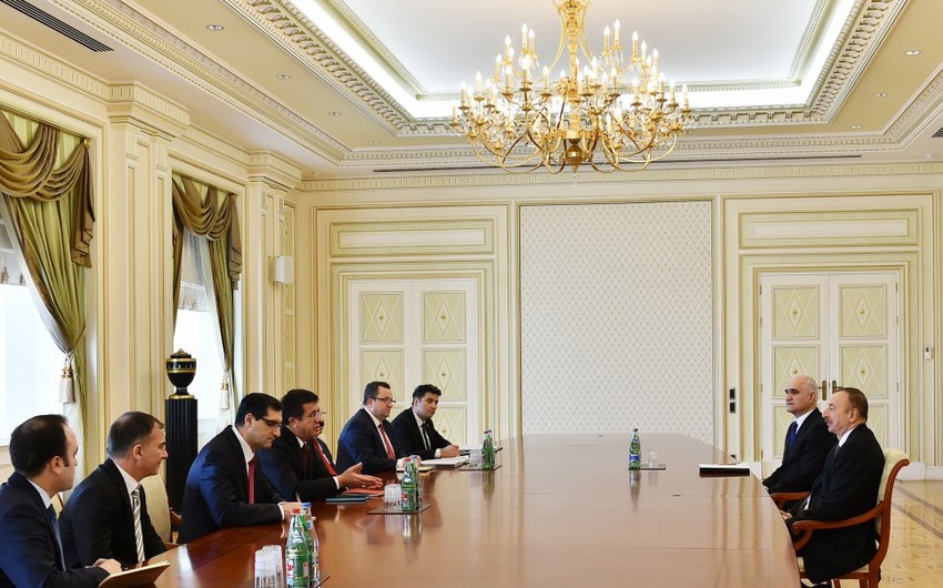 Президент Ильхам Алиев принял делегацию, возглавляемую министром экономики Турции
