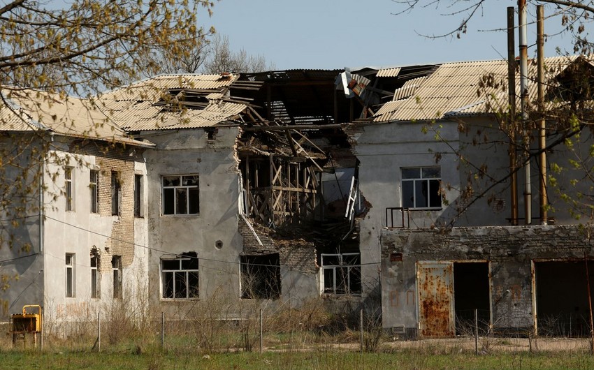 Rusiya ordusu Donbasın 39 yaşayış məntəqəsini atəşə tutub, ölənlər var