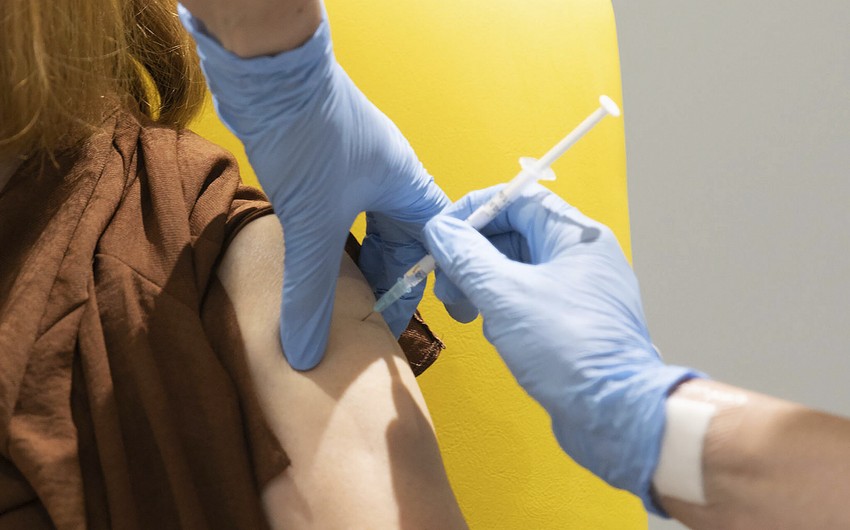 Главный инфекционист Азербайджана рассказал о вакцинации против COVID-19