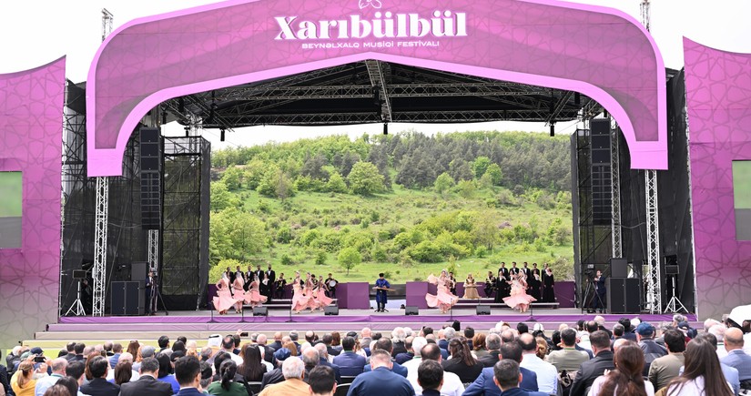 “Xarıbülbül” festivalı təkcə mədəni deyil, həm də siyasi cəhətdən yaddaqalan oldu - ŞƏRH
