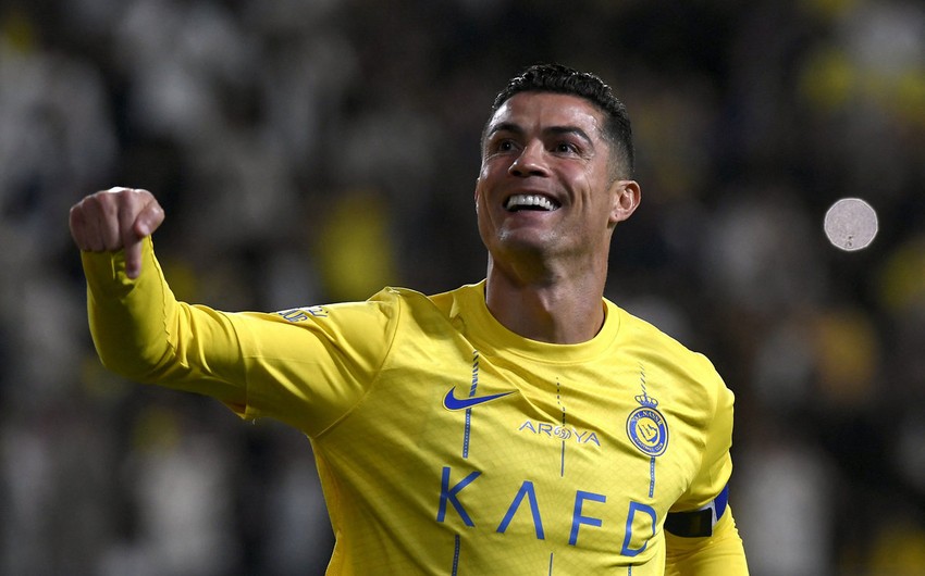 Ronaldu karyerasında 900 qol vuran ilk futbolçu olub