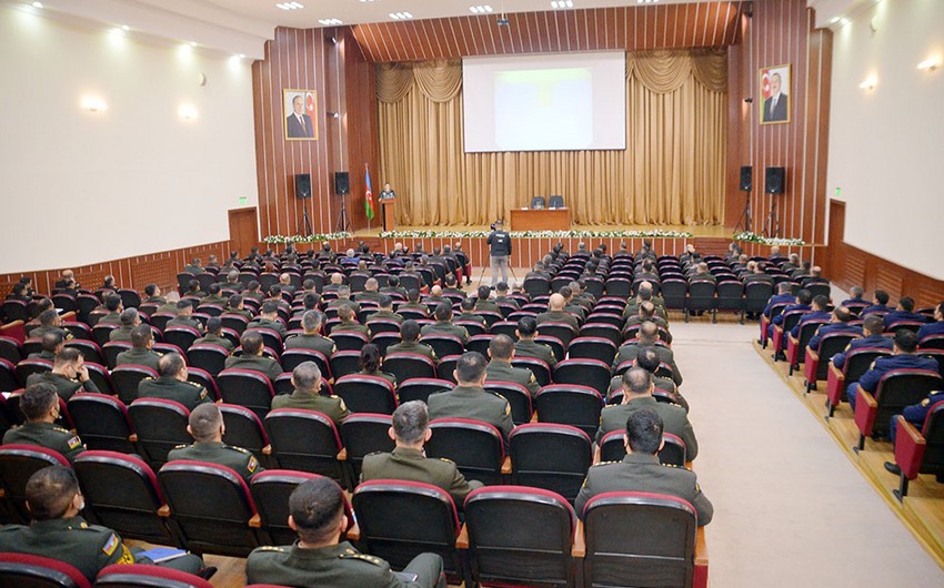Azərbaycan Ordusunun kadr işləri üzrə heyətinin təlim-metodiki toplanışı keçirilib