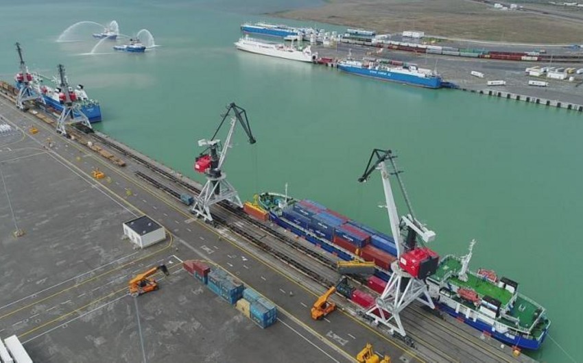 В Бакинском порту могут начать строительство терминала для удобрений