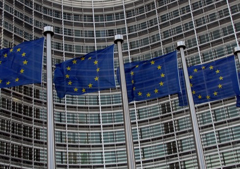 ЕС планирует направить 17 млрд евро на инвестиции для стран 