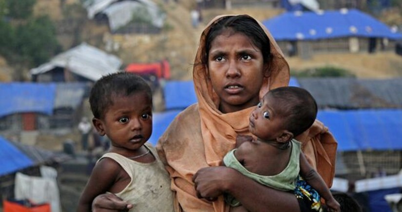 СМИ: Более 1,2 тыс. беженцев из Мьянмы пересекли границу с Таиландом за последние сутки