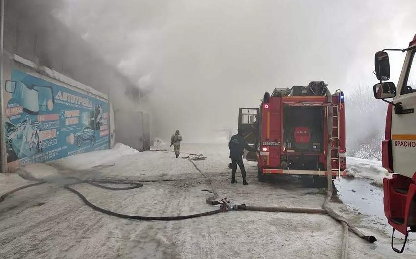 Трое пропавших при тушении пожара на складе в России погибли