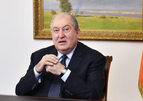 Ermənistan prezidenti ikinci pasportunu gizlətməkdə qınanılır