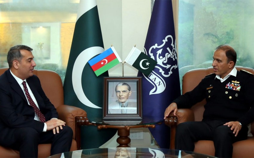 Azerbaijan, Pakistan discuss co-op in defense