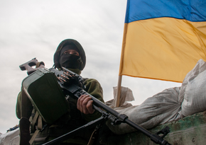 ВСУ подняли украинские флаги над горсоветом Изюма 