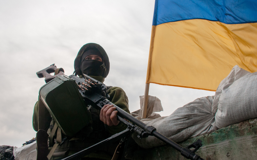 ВСУ подняли украинские флаги над горсоветом Изюма 
