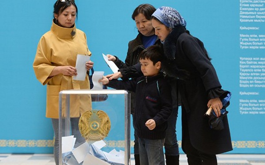Проживающие в Азербайджане граждане Казахстана поддержали Назарбаева