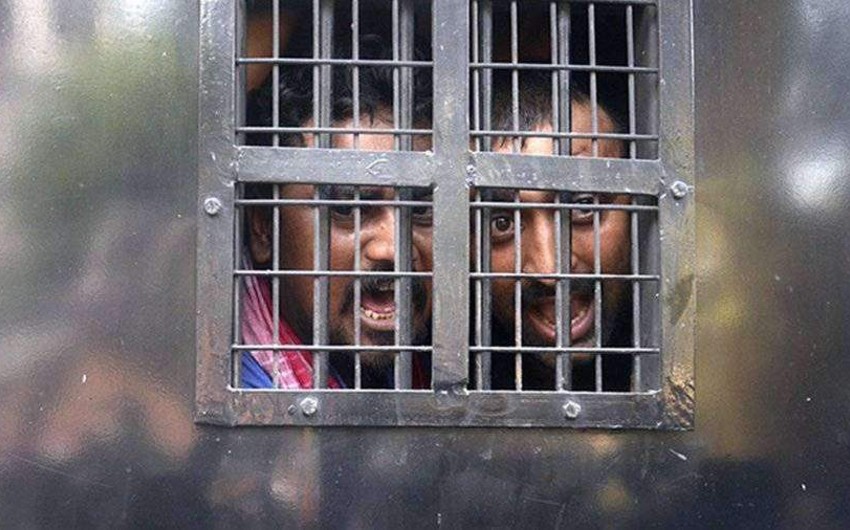 Суд в Индии приговорил 15 человек к смертной казни за убийство