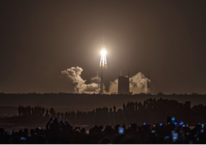 Китайский космический аппарат вышел на орбиту Луны