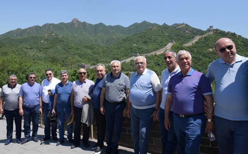 Октай Асадов посетил Великую китайскую стену