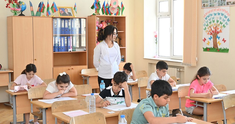 В Азербайджане больше трети учителей будут получать зарплату свыше 1000 манатов в новом учебном году
