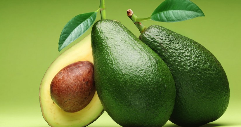 Азербайджан начал поставки авокадо из Эквадора