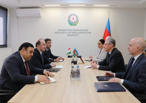 Мухтар Бабаев обсудил с послом Таджикистана в Баку вопросы подготовки к COP29