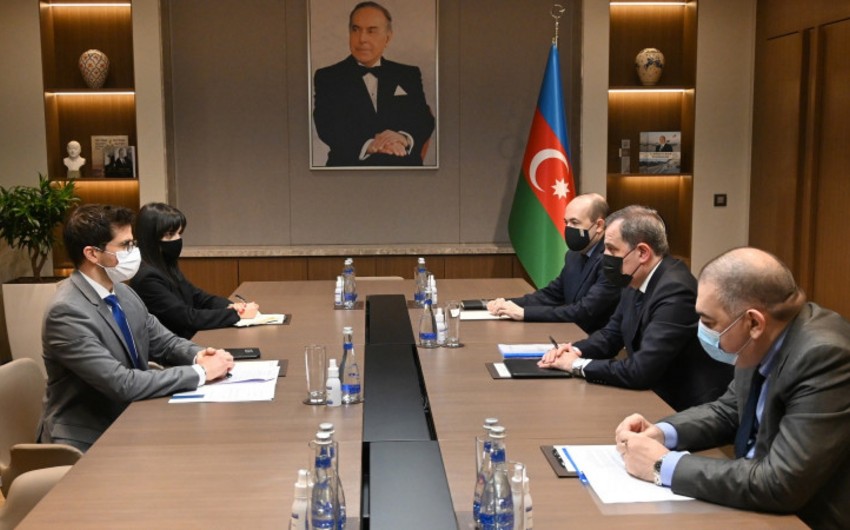 Azerbaijani FM mulls Karabakh issue with Israeli ambassador