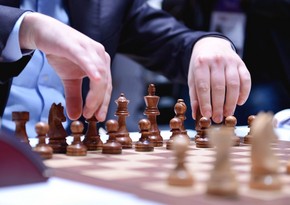Азербайджанский шахматист встретится с россиянином в первом туре турнира претендентов в Торонто