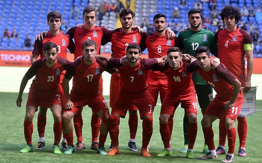 21 yaşadək futbolçulardan ibarət Azərbaycan millisi Macarıstan yığması ilə heç-heçə edib