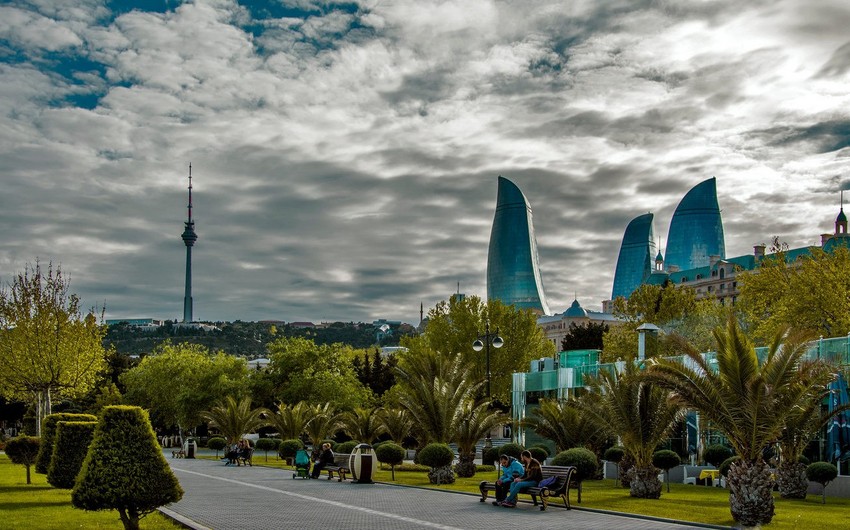 Sabahdan küçə və parklarda qrup şəklində gəzmək qadağan olundu