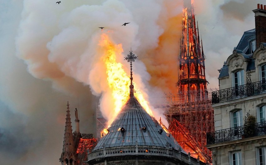 Постпред Азербайджана в ЮНЕСКО: Пожар в соборе Нотр-Дам-де-Пари - большая трагедия