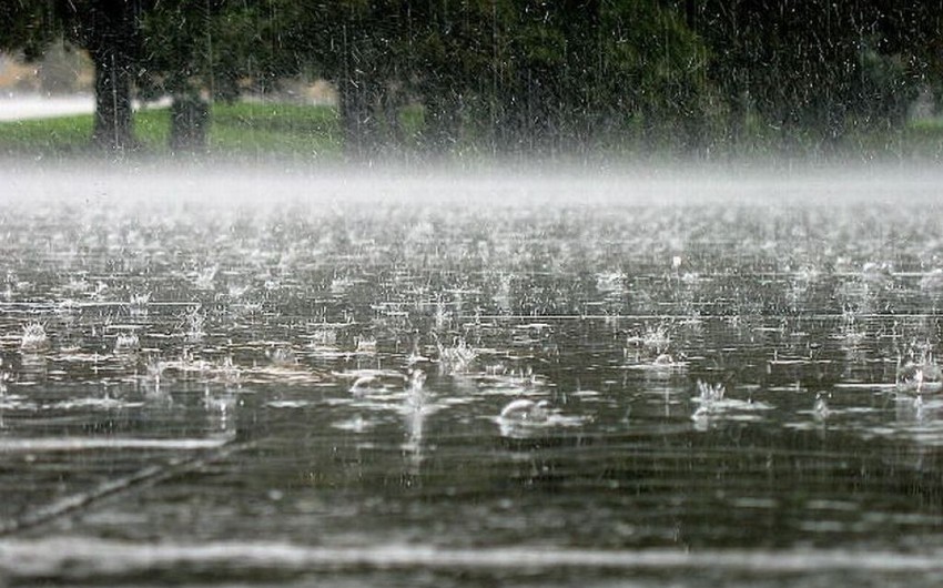 Ecologists predict rain and lightning in Azerbaijan