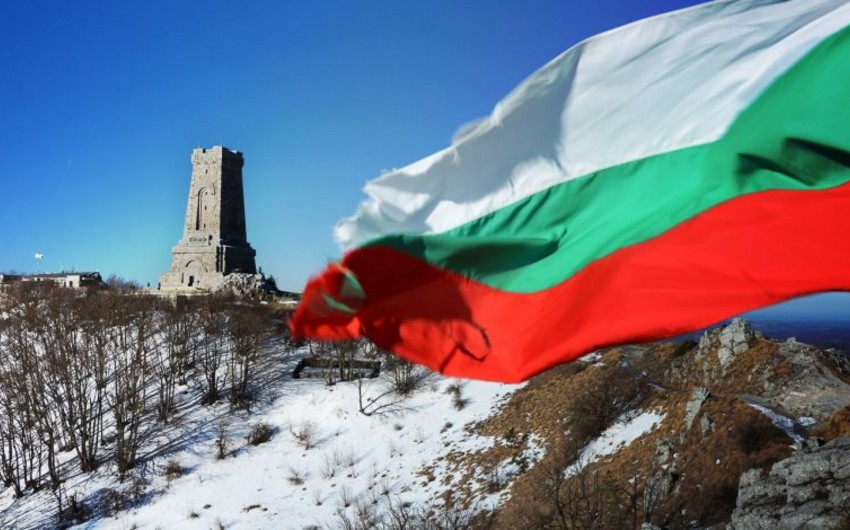 Болгария отправила Украине оружия на сумму свыше $1 млрд через посредников
