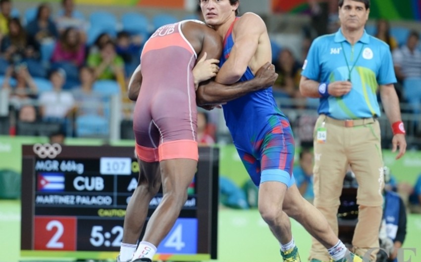 Rasul Chunayev wins a bronze medal of Rio 2016