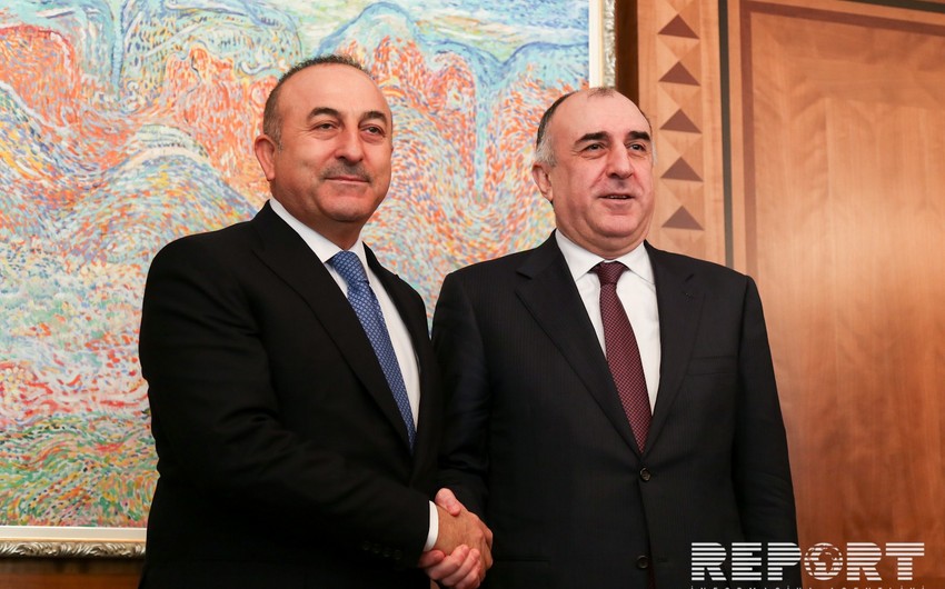Baku hosts meeting between Elmar Mammadyarov and Turkish FM