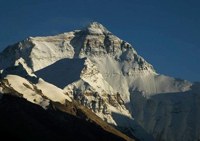 India plans to measure Everest after quake in Nepal