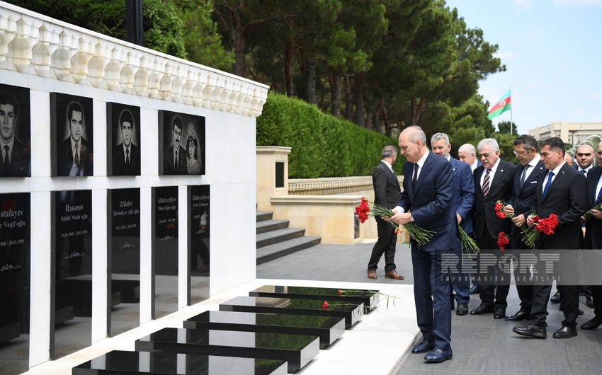 Türkiyə parlamentinin sədri Heydər Əliyevin məzarını, Şəhidlər Xiyabanını və Türk Şəhidliyini ziyarət edib - YENİLƏNİB