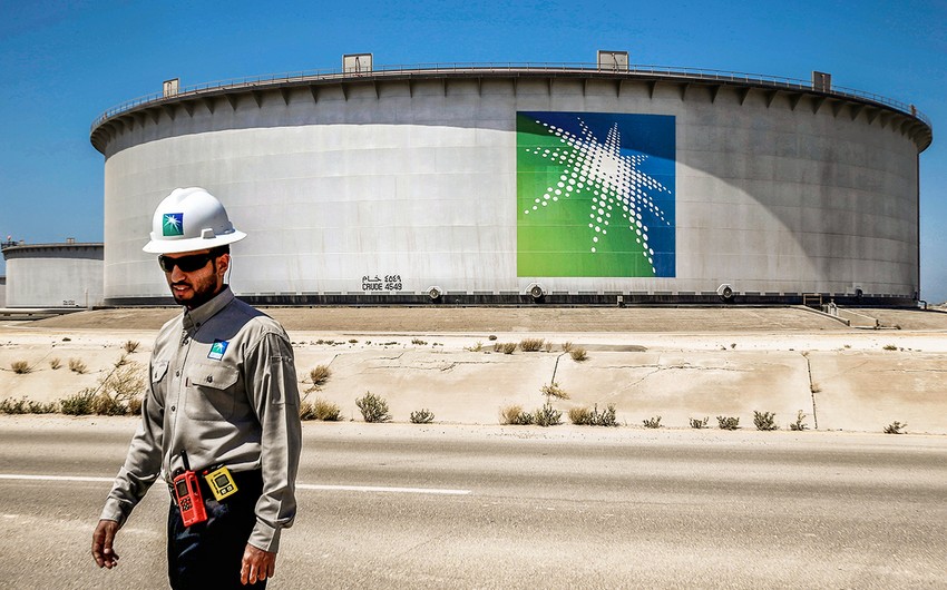 Япония попросила Саудовскую Аравию увеличить добычу нефти