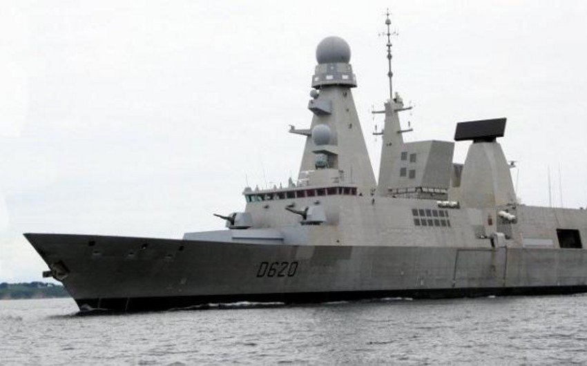 Франция и Индия начали совместные военно-морские учения 